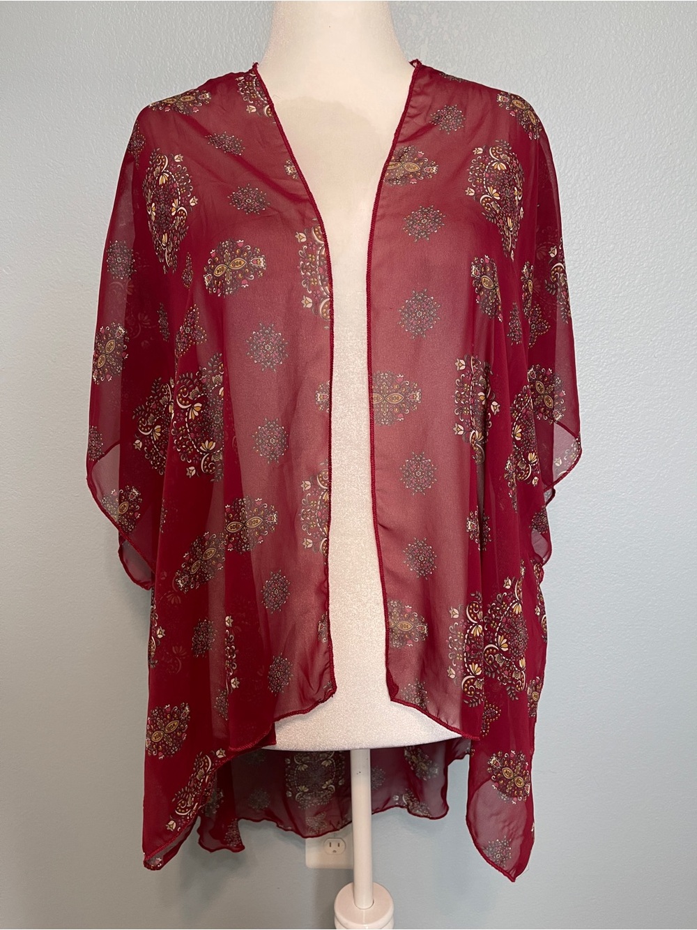 Minimi Paisley Kimono Burgundy Sheer Chiffon Boho Cardigan Cover Up Medium USA